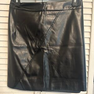SHEIN Black Faux Leather Mini Skirt with Diagonal Seam
